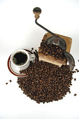 Image showing Coffe beans, grinder and cup  # 02