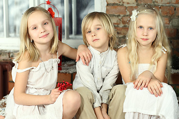 Image showing Children - smiling kids, best friends