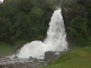 Image showing Steinsdalsfossen 30.06.2001_1