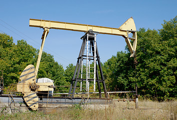 Image showing Machine-rocking for oil production