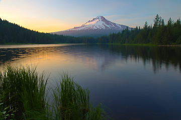 Image showing Sunset on Trillium Lake