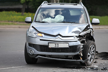 Image showing Citroen C-Crosser after the accident
