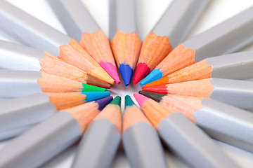 Image showing Multicolored Pencil, Arrangement in Circle