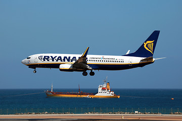 Image showing Ryanair Boeing 737-800