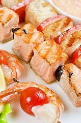 Image showing grilled salmon and shrimps