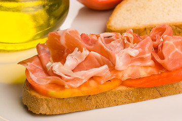 Image showing Ham with tomato