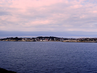 Image showing coastline with houses in norway