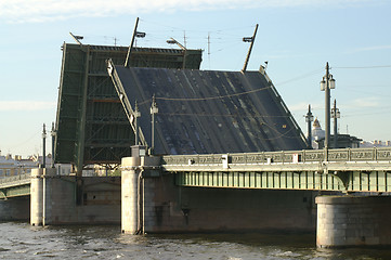 Image showing Raising the Schmidt's Bridge