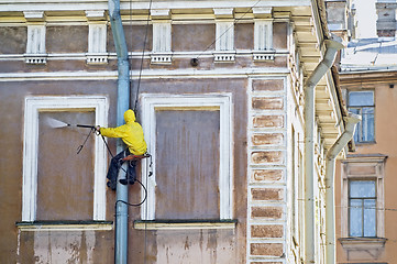 Image showing Cleaning service worker