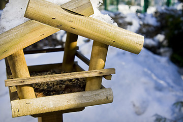 Image showing Bird feeder