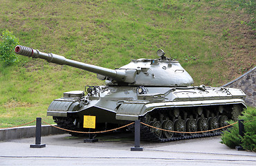 Image showing Heavy tank