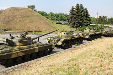 Image showing Armoured column