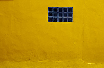 Image showing Background from high detailed yellow stone wall