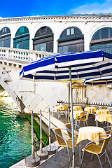 Image showing A cafe near bridge Rialto in Venice