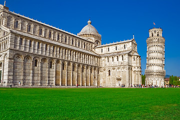 Image showing cathedral and leaning tower of Pisa