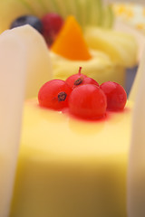Image showing fresh currant  berry fruit cake