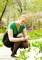 Image showing Girl makes a photo