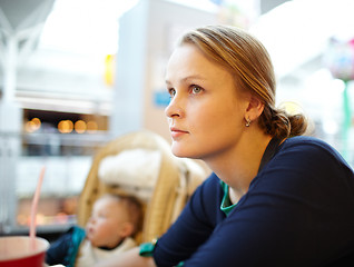 Image showing Girl in the supermarket