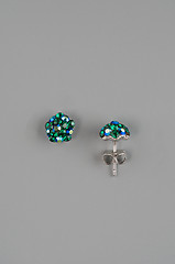 Image showing Woman earrings with green gem