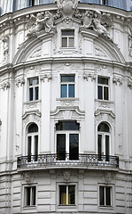 Image showing Viennise facade