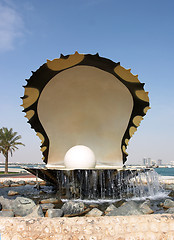 Image showing Oyster fountain 2