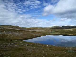 Image showing Beautiful lake in Scandinavian uplands