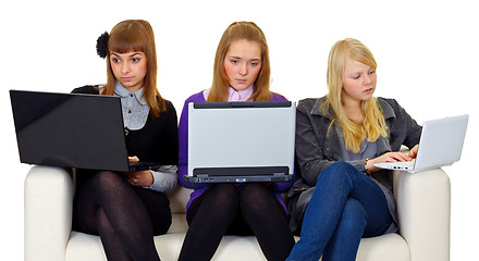 Image showing Teenagers on the internet