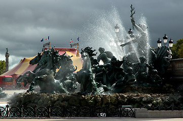 Image showing FOUNTAIN AND CIRCUS