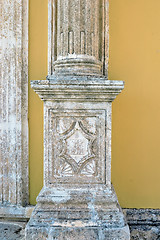 Image showing engraved pillar