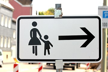 Image showing pedestrian sign