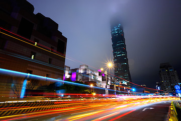 Image showing night with lights of traffic in Taipei