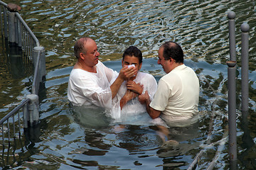 Image showing Baptism of pilgrims  in Yardenit