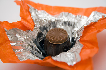Image showing Single Foil Wrapped Chocolate Candy