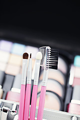 Image showing make-up brushes