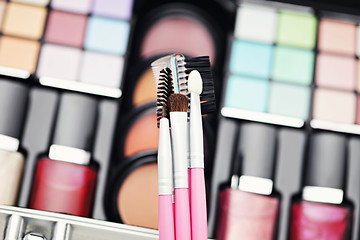 Image showing make-up brushes