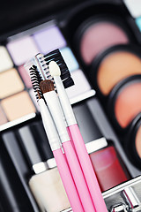 Image showing make-up brushes