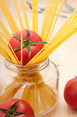 Image showing fresh tomato and spaghetti pasta