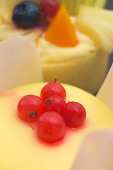 Image showing fresh currant  berry fruit cake