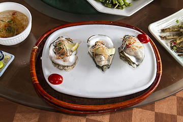 Image showing Delicious fresh oysters