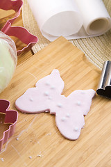 Image showing Homemade frosting decoration