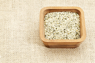 Image showing shelled hemp seeds 