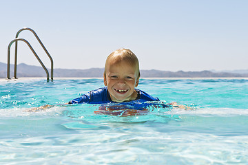 Image showing Swimming boy