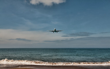 Image showing Passenger plane