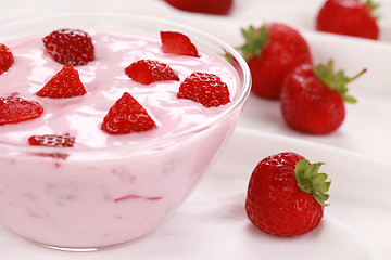 Image showing Yogurt with strawberries