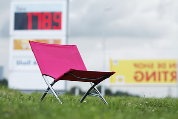 Image showing Pink Chair