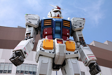 Image showing Giant robot