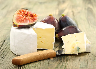 Image showing Cheese and fresh figs.