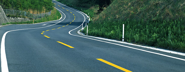 Image showing Empty curved road