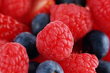 Image showing fresh blueberries and raspberries