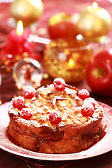 Image showing Traditional apple pie for Christmas